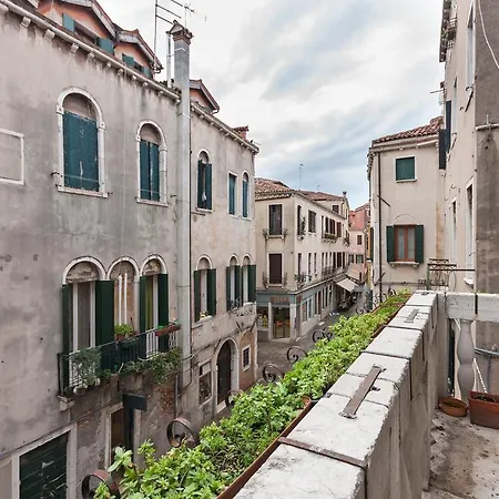 Dei Frari *